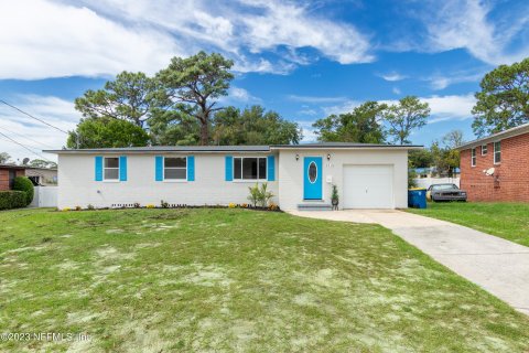 Villa ou maison à vendre à Jacksonville, Floride: 4 chambres, 143.63 m2 № 776426 - photo 1