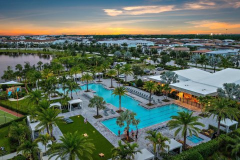 Villa ou maison à vendre à Palm Beach Gardens, Floride: 5 chambres, 474.64 m2 № 1207998 - photo 1