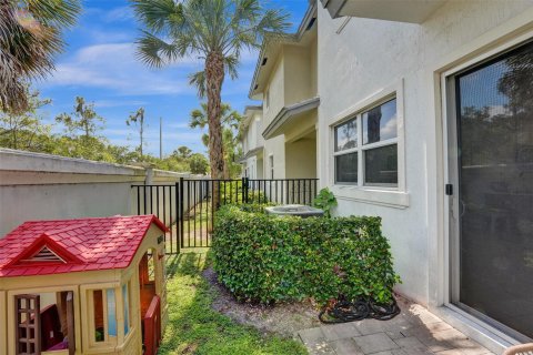 Casa en venta en Coconut Creek, Florida, 3 dormitorios, 122.26 m2 № 1207765 - foto 16