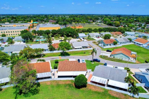 Touwnhouse à vendre à West Palm Beach, Floride: 3 chambres, 102.19 m2 № 1207729 - photo 9