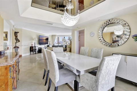 Condo in Aventura, Florida, 2 bedrooms  № 1305499 - photo 10