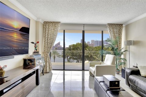 Copropriété à vendre à Aventura, Floride: 2 chambres, 177.44 m2 № 1305499 - photo 17