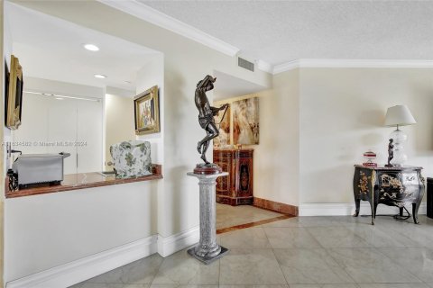 Copropriété à vendre à Aventura, Floride: 2 chambres, 177.44 m2 № 1305499 - photo 12