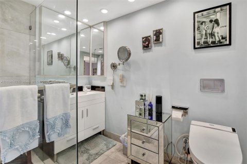 Condo in Aventura, Florida, 2 bedrooms  № 1305499 - photo 26