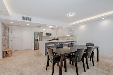 Condominio en alquiler en Miami Beach, Florida, 2 dormitorios, 137.5 m2 № 7315 - foto 7