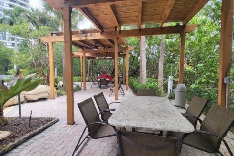 Copropriété à vendre à Aventura, Floride: 2 chambres, 109.72 m2 № 1380255 - photo 30