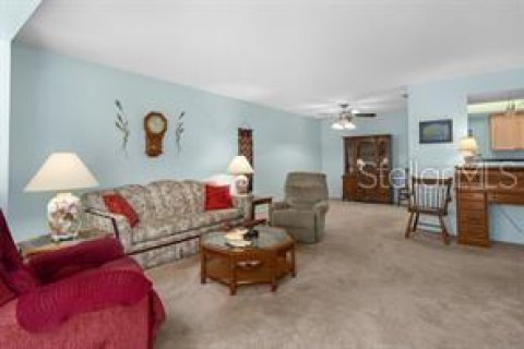 Condo in Port Richey, Florida, 2 bedrooms  № 1298391 - photo 9