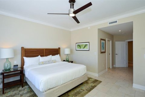 Condo in Sarasota, Florida, 4 bedrooms  № 362367 - photo 21
