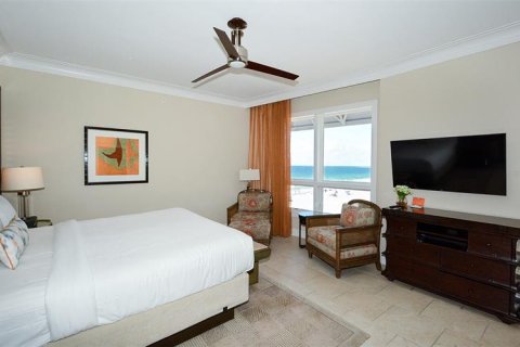 Condominio en venta en Sarasota, Florida, 4 dormitorios, 228.54 m2 № 362367 - foto 15
