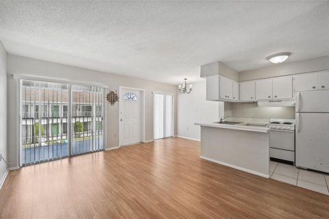 Condominio en venta en Sarasota, Florida, 1 dormitorio, 52.12 m2 № 1406652 - foto 6