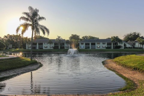 Copropriété à vendre à Palm Beach Gardens, Floride: 2 chambres, 111.48 m2 № 1187261 - photo 2