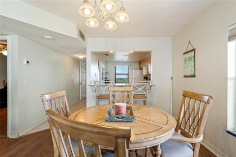 Condominio en venta en Hutchinson Island South, Florida, 2 dormitorios, 107.95 m2 № 1312506 - foto 15