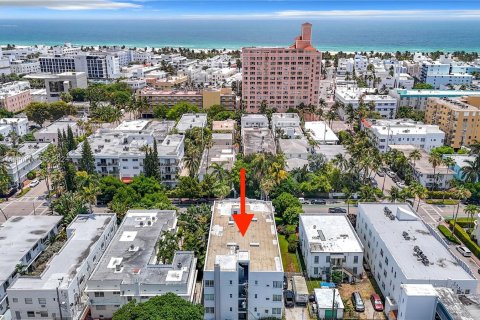 Copropriété à vendre à Miami Beach, Floride: 1 chambre, 72.65 m2 № 1179349 - photo 1