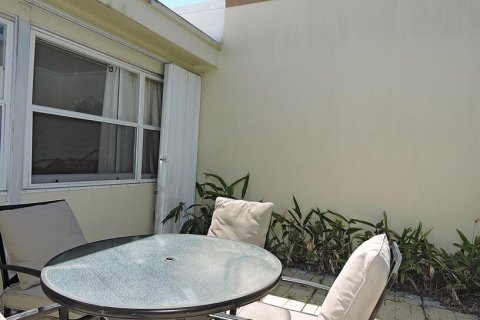 Villa ou maison à vendre à West Palm Beach, Floride: 1 chambre, 109.25 m2 № 1102250 - photo 15