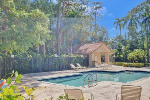 Copropriété à vendre à Boca Raton, Floride: 2 chambres, 117.89 m2 № 1102252 - photo 4