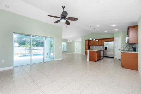 House in Port Charlotte, Florida 3 bedrooms, 157.38 sq.m. № 1199524 - photo 21