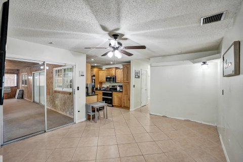 Casa en venta en Delray Beach, Florida, 4 dormitorios, 155.7 m2 № 1229287 - foto 10