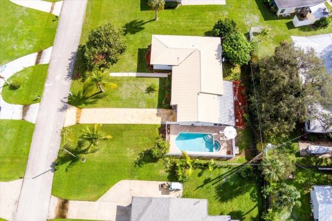 Villa ou maison à vendre à Vero Beach, Floride: 3 chambres, 143.07 m2 № 1227749 - photo 2
