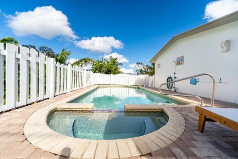 Villa ou maison à vendre à Vero Beach, Floride: 3 chambres, 143.07 m2 № 1227749 - photo 16