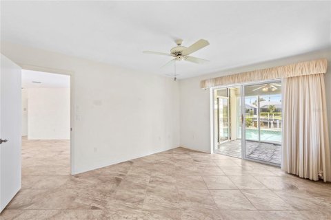 Casa en venta en Punta Gorda, Florida, 3 dormitorios, 174.1 m2 № 1220124 - foto 16