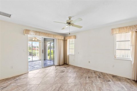 Villa ou maison à vendre à Punta Gorda, Floride: 3 chambres, 174.1 m2 № 1220124 - photo 22