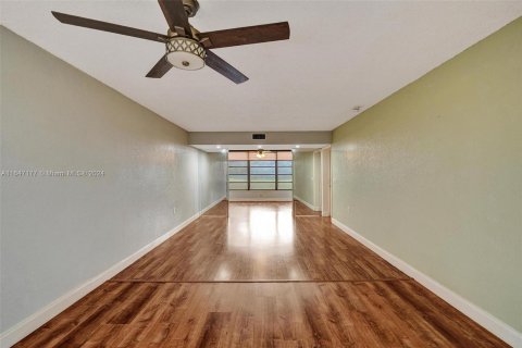 Copropriété à vendre à Davie, Floride: 2 chambres, 128.67 m2 № 1329886 - photo 22