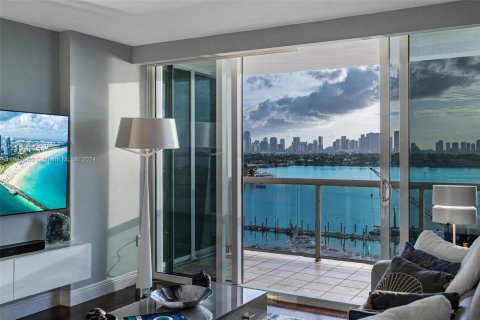 Copropriété à vendre à Miami Beach, Floride: 2 chambres, 117.99 m2 № 1329885 - photo 18