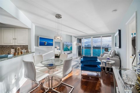 Copropriété à vendre à Miami Beach, Floride: 2 chambres, 117.99 m2 № 1329885 - photo 7