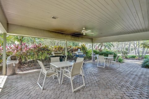 Condo in Pompano Beach, Florida, 2 bedrooms  № 1227704 - photo 7