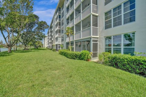 Copropriété à vendre à Pompano Beach, Floride: 2 chambres, 111.48 m2 № 1227704 - photo 5