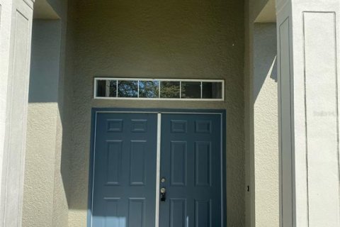 House in Lakeland, Florida 4 bedrooms, 175.21 sq.m. № 1108926 - photo 3