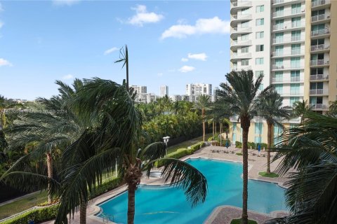 Copropriété à vendre à Hallandale Beach, Floride: 3 chambres, 148.36 m2 № 1242074 - photo 19