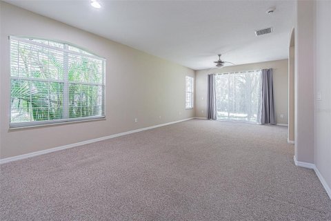 House in Wesley Chapel, Florida 3 bedrooms, 155.61 sq.m. № 1363828 - photo 7