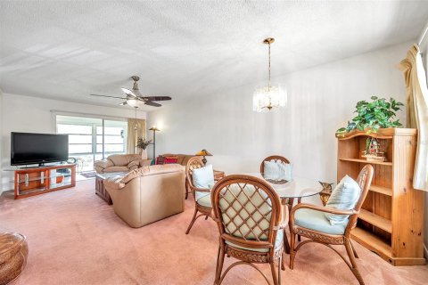 Copropriété à vendre à Clearwater, Floride: 1 chambre, 58.25 m2 № 1363795 - photo 25