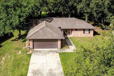 Villa ou maison à louer à Grand Island, Floride: 3 chambres, 119.84 m2 № 1363796 - photo 1