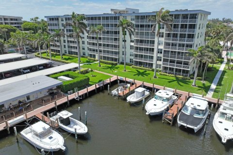 Copropriété à vendre à Delray Beach, Floride: 2 chambres, 100.8 m2 № 1103257 - photo 7