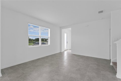 Townhouse in Davenport, Florida 3 bedrooms, 184.69 sq.m. № 1363791 - photo 3