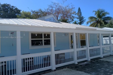 Villa ou maison à vendre à Key Largo, Floride: 2 chambres, 90.67 m2 № 1006668 - photo 1