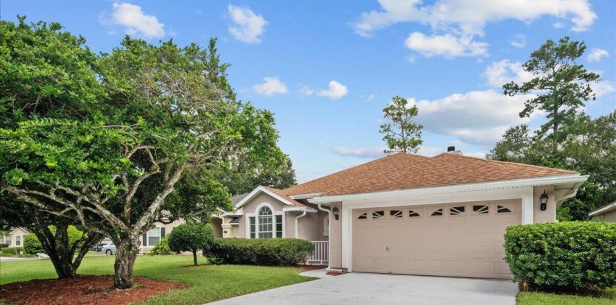 House in St. Johns, Florida 3 bedrooms, 126.16 sq.m. № 771460