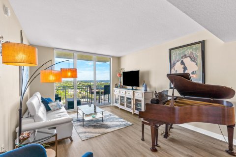 Condo in Boynton Beach, Florida, 2 bedrooms  № 1104592 - photo 28