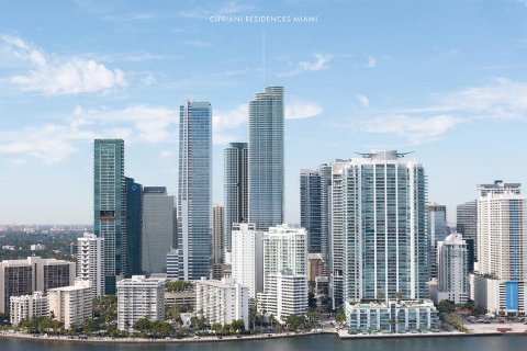 Cipriani Residences sobre plano en Miami, Florida № 62536 - foto 4