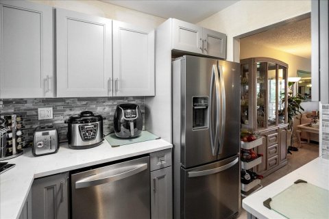 Condo in Stuart, Florida, 2 bedrooms  № 922273 - photo 26