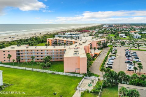 Condominio en venta en Saint Augustine, Florida, 2 dormitorios, 104.89 m2 № 775088 - foto 3