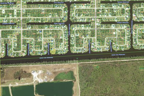 Terreno en venta en Port Charlotte, Florida № 1333785 - foto 2