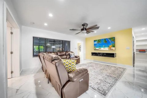 Casa en venta en Wilton Manors, Florida, 4 dormitorios, 176.51 m2 № 1172339 - foto 25