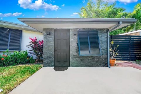 Casa en venta en Wilton Manors, Florida, 4 dormitorios, 176.51 m2 № 1172339 - foto 2