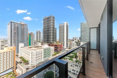 Condominio en venta en Miami, Florida, 1 dormitorio, 58.16 m2 № 1386071 - foto 14