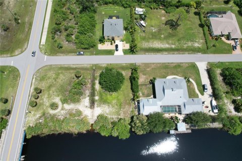 Terrain à vendre à Port Charlotte, Floride № 1326951 - photo 19