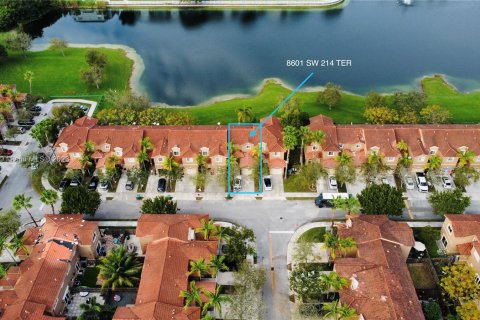 Townhouse in Cutler Bay, Florida 2 bedrooms, 106.84 sq.m. № 912578 - photo 18