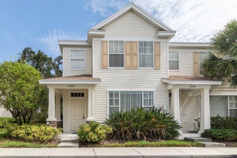 Adosado en venta en Tampa, Florida, 2 dormitorios, 116.31 m2 № 1392139 - foto 2